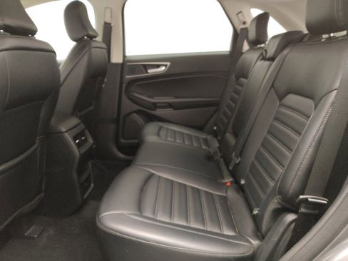 Used 2024 Ford Edge SEL image 18