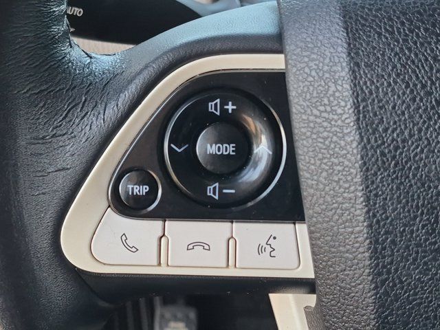 Used 2017 Toyota Prius Prime Premium FWD image 24