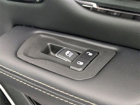 Used 2025 RAM 1500 Limited image 38