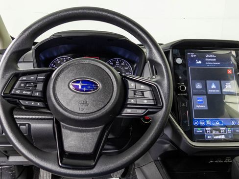 Used 2025 Subaru Crosstrek 2.0i Premium image 25