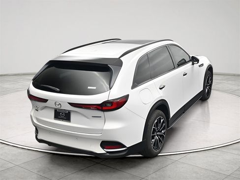 Certified 2025 MAZDA CX-70 Plug-In Hybrid w/ Premium Plus image 16