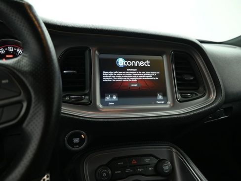 Used 2023 Dodge Challenger R/T image 15