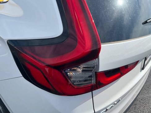 Used 2023 Honda CR-V EX image 19