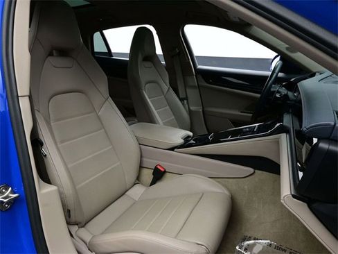 Used 2024 Porsche Panamera 4 image 18