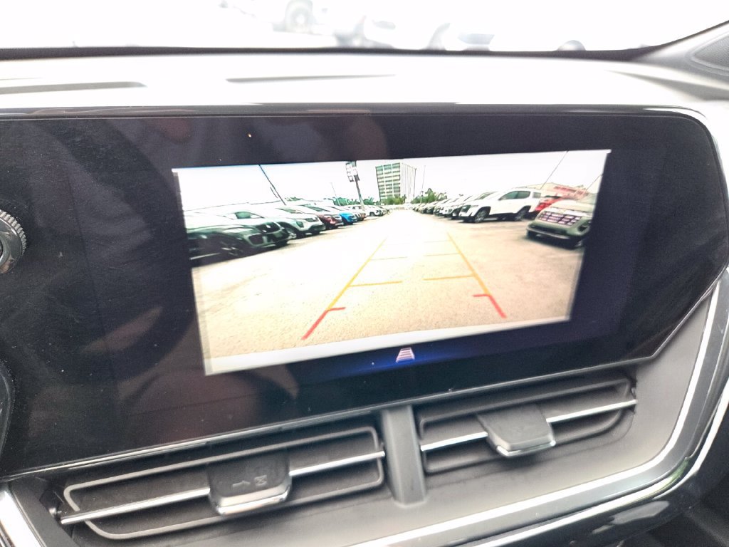 Used 2025 Chevrolet Trax RS w/ Driver Confidence Package FWD image 32