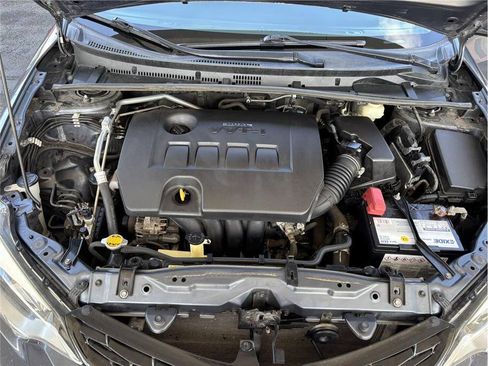 Used 2015 Toyota Corolla S FWD image 19
