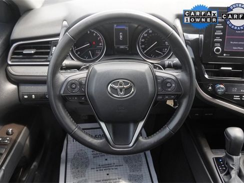 Used 2024 Toyota Camry SE image 15