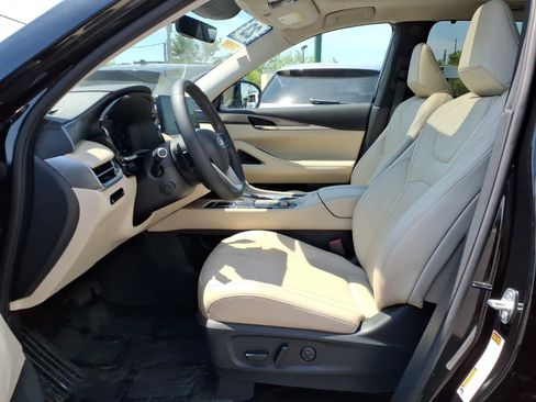 Certified 2023 INFINITI QX60 Luxe w/ Performance Audio Package AWD/4WD image 10