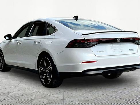 Used 2025 Honda Accord Sport image 5