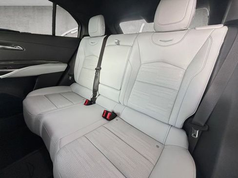 Used 2024 Cadillac XT4 Sport FWD image 27