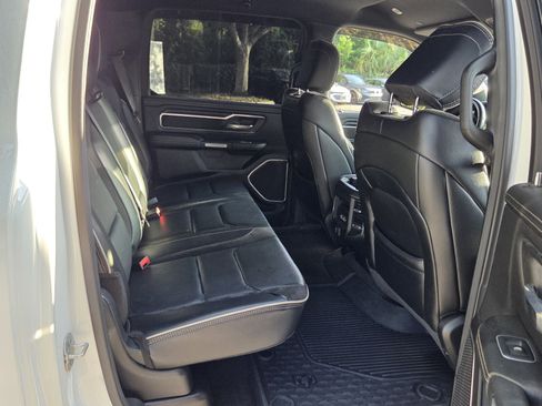 Used 2023 RAM 1500 Laramie AWD/4WD image 23
