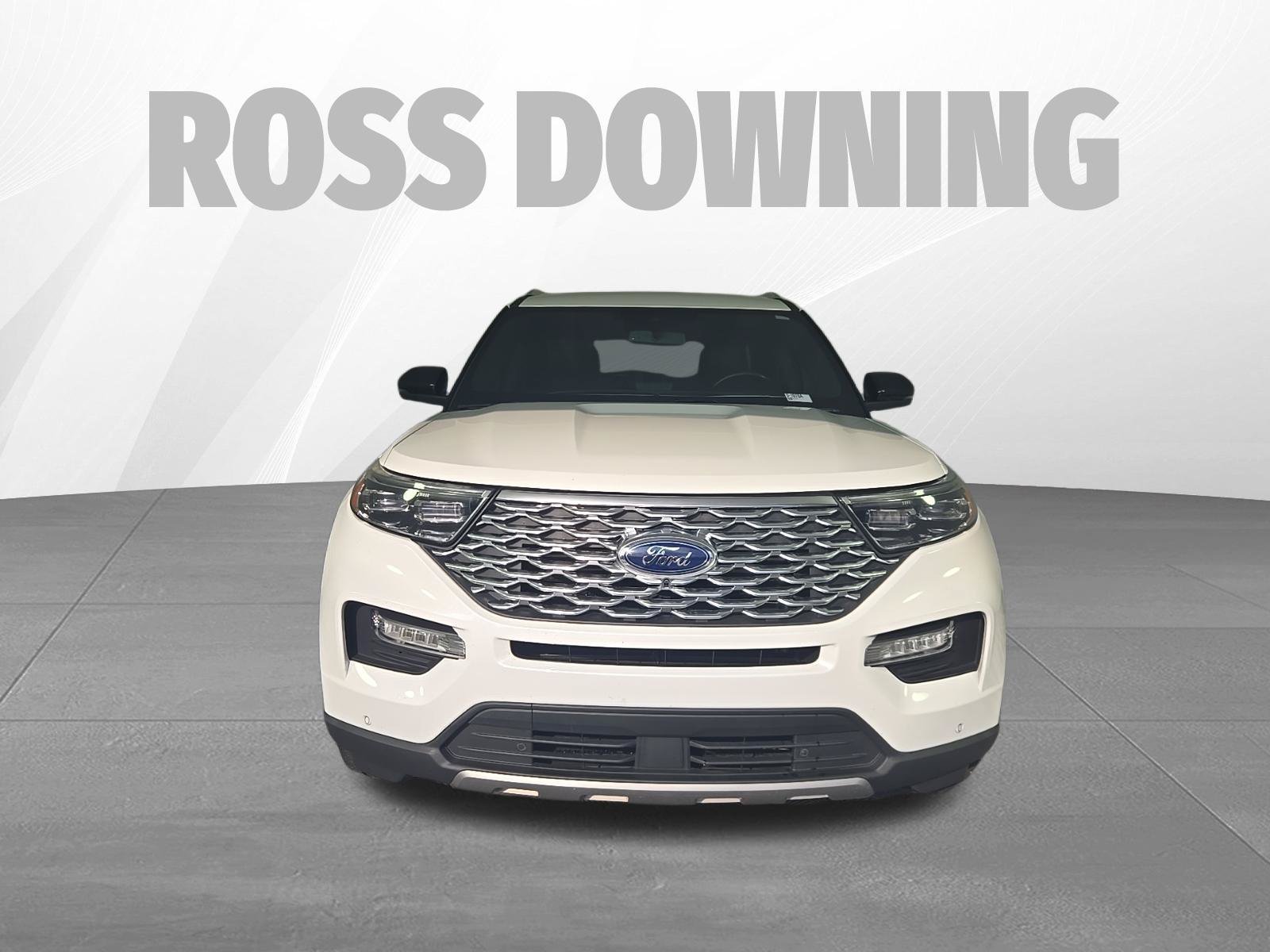 Used 2020 Ford Explorer Platinum w/ Premium Technology Package AWD/4WD image 2