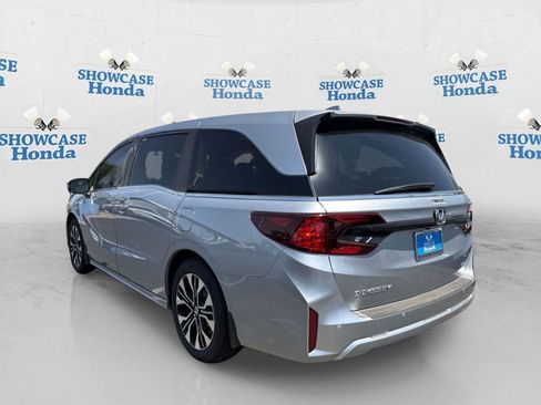 New 2026 Honda Odyssey Elite image 2