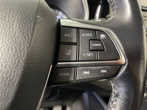 Used 2021 Toyota Highlander XSE FWD image 27