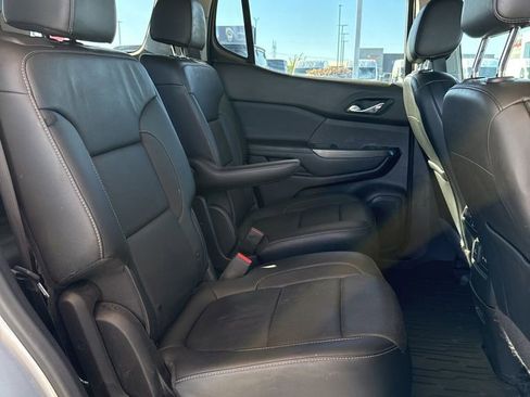 Used 2020 GMC Acadia SLT image 28