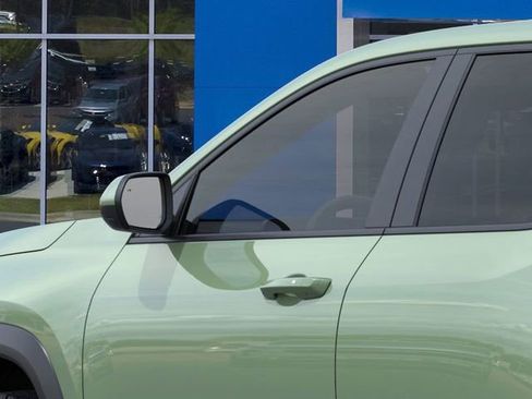 New 2026 Chevrolet Equinox LT w/ Convenience Package II image 12