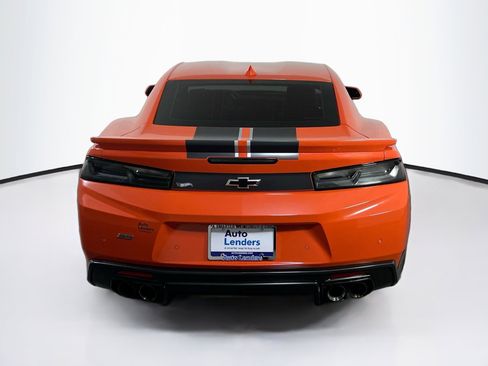 Used 2018 Chevrolet Camaro SS w/ Hot Wheels Edition image 6