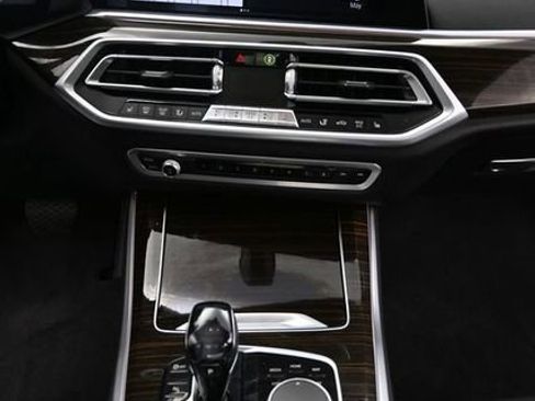 Used 2020 BMW X5 xDrive40i w/ Convenience Package AWD/4WD image 15