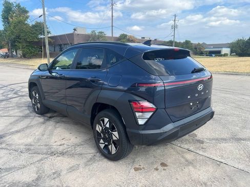 Used 2024 Hyundai Kona SEL AWD/4WD image 9