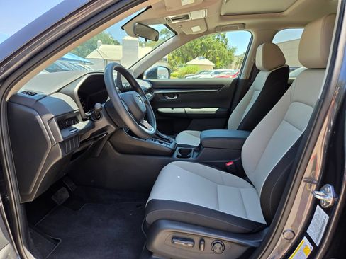 Certified 2026 Honda CR-V EX image 9