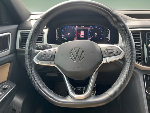 Used 2021 Volkswagen Atlas Cross Sport SEL R-Line FWD image 19