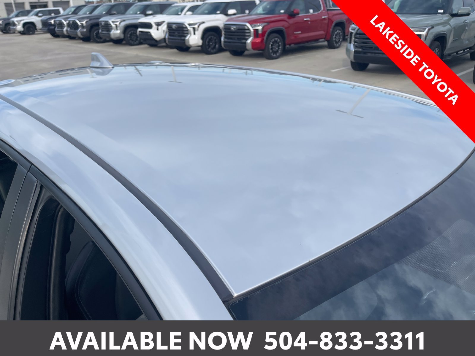 Used 2023 Toyota Corolla XSE FWD image 9