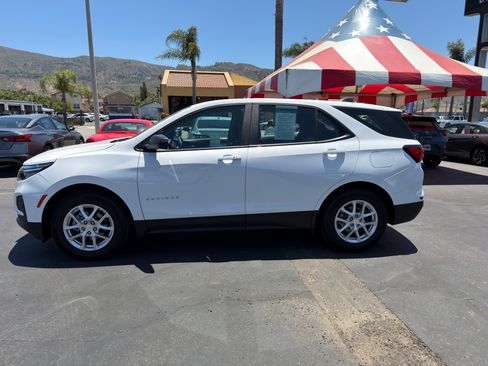 Used 2023 Chevrolet Equinox LS w/ LPO, Cargo Package FWD image 5