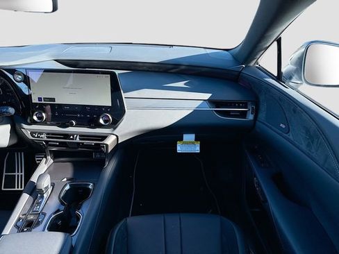 Used 2026 Lexus RX 500h F Sport w/ Convenience Package AWD/4WD image 19