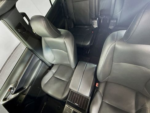 Used 2023 Lexus GX 460 Luxury w/ Sport Design Package AWD/4WD image 23