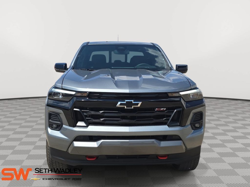 New 2026 Chevrolet Colorado Z71 w/ Technology Package AWD/4WD image 2