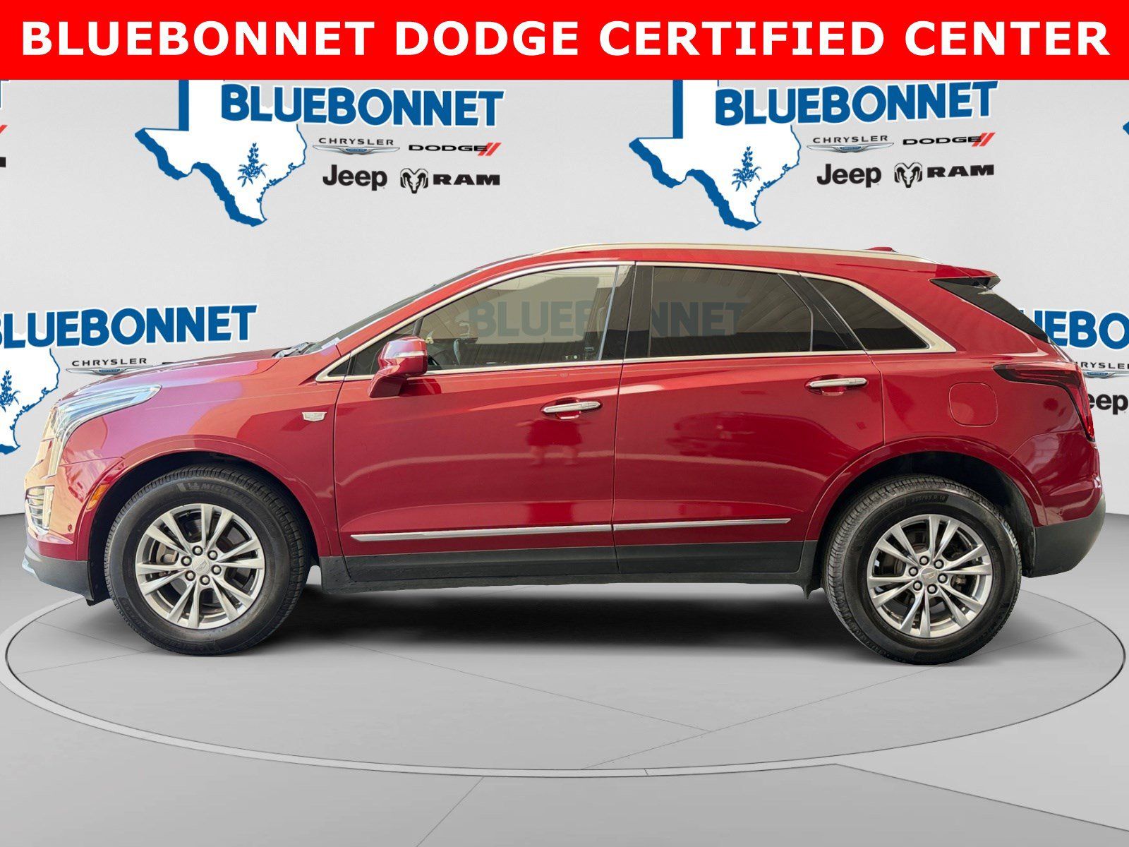 Used 2020 Cadillac XT5 Premium Luxury FWD image 8