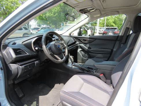 Used 2019 Subaru Crosstrek 2.0i Premium w/ Moonroof Package AWD/4WD image 2