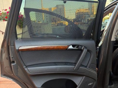 Used 2014 Audi Q7 TDI Prestige w/ Prestige Package image 34