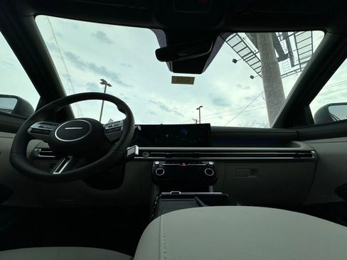 New 2026 Hyundai Tucson Limited image 30