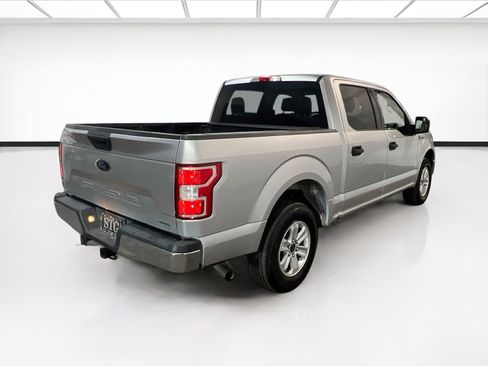 Used 2018 Ford F150 XLT RWD image 4