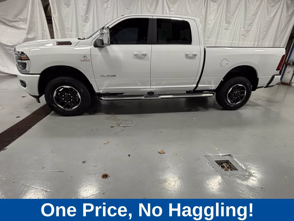 Used 2026 RAM 2500 Laramie AWD/4WD image 4