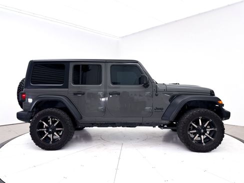 Used 2020 Jeep Wrangler Unlimited Sport AWD/4WD image 33