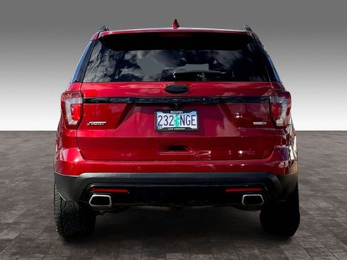 Used 2016 Ford Explorer Sport w/ Equipment Group 401A image 4