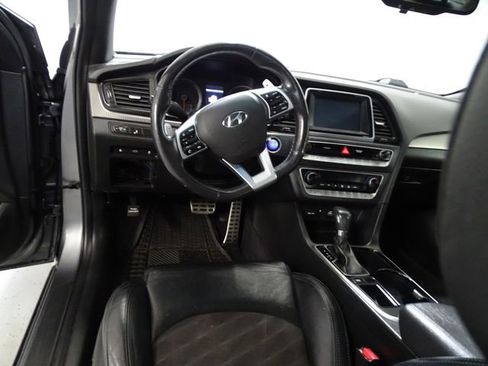 Used 2018 Hyundai Sonata Sport image 5
