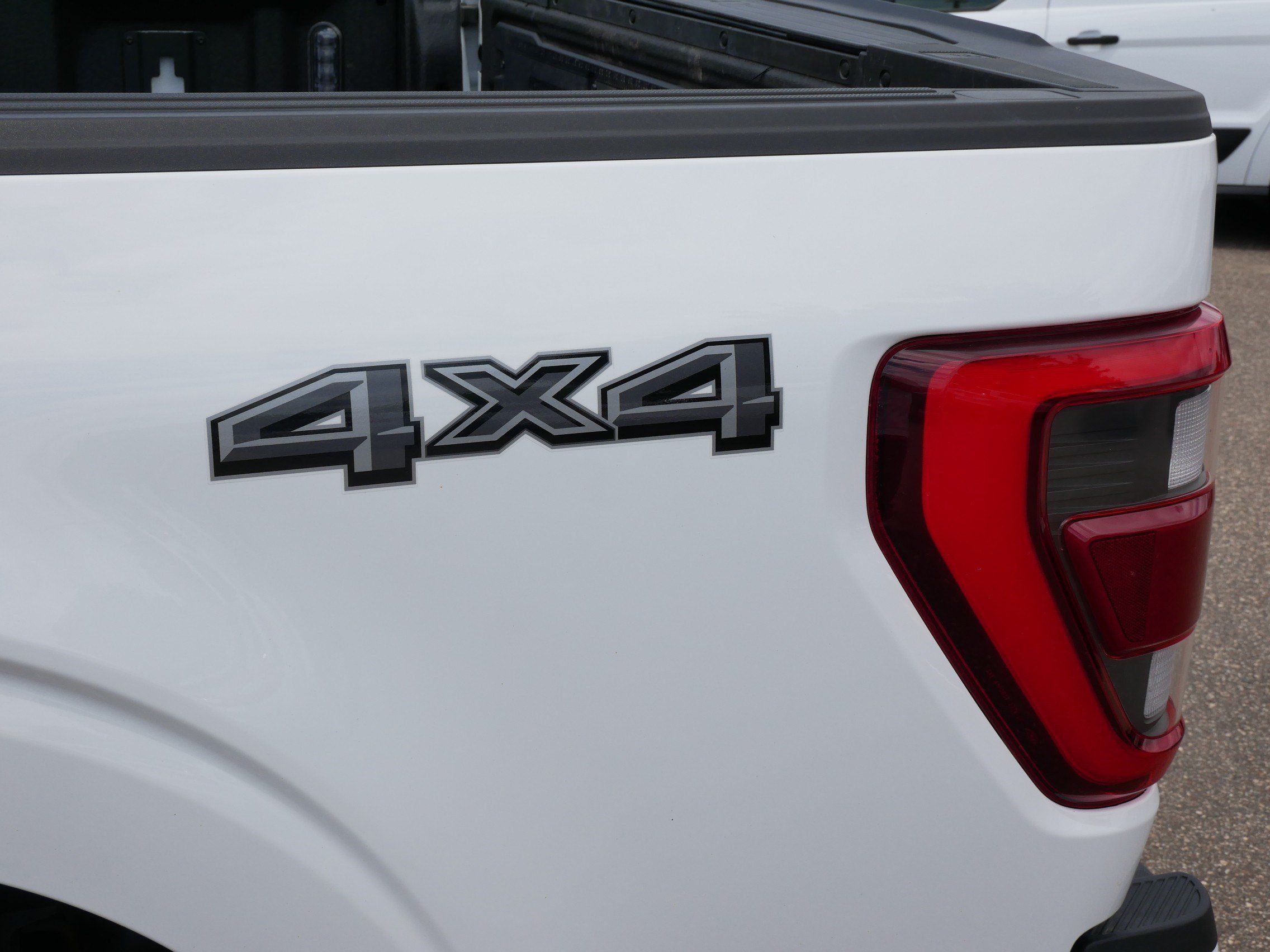 Used 2023 Ford F150 Lariat w/ Equipment Group 502A High AWD/4WD image 18