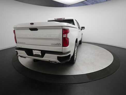 Used 2022 Chevrolet Silverado 1500 High Country image 35