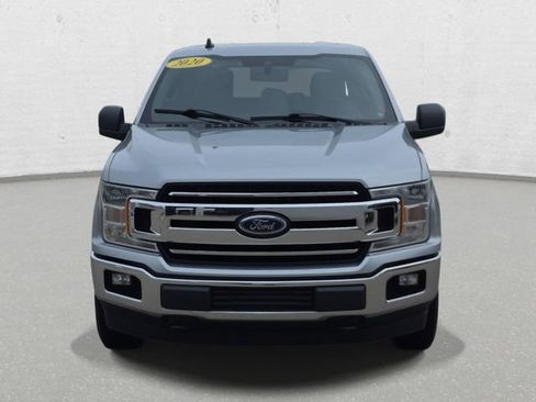 Used 2020 Ford F150 XLT image 2