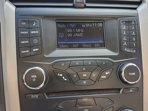 Used 2013 Ford Fusion SE image 22