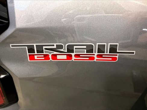 Used 2026 Chevrolet Colorado Trail Boss AWD/4WD image 29