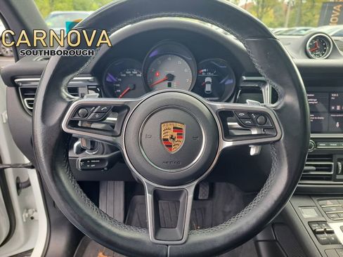 Used 2021 Porsche Macan S image 26