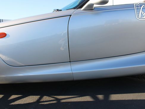 Used 2001 Plymouth Prowler RWD image 29