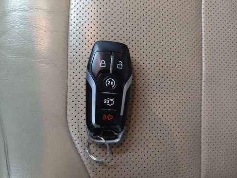 Used 2017 Ford Explorer Limited w/ Equipment Group 301A image 32