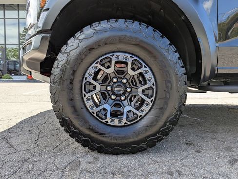 Used 2025 Ford F150 Raptor w/ Equipment Group 803A Raptor R AWD/4WD image 55