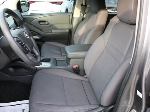 Used 2022 Nissan Frontier S w/ Technology Package image 23