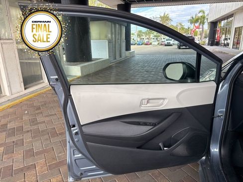 Used 2023 Toyota Corolla LE image 14